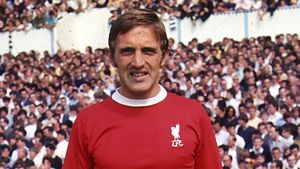 Un fost mare fotbalist al lui Liverpool a murit! Fostul antrenor al "cormoranilor": "Dacă ar fi făcut și asta, ar fi fost Iisus Hristos"