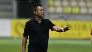 Zicu a vorbit pentru italieni despre numirea lui Chivu la Parma: „E un risc imens”