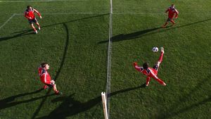 Stăm bine la fotbal-tenis!** Cinci medalii de aur și una de argint la Europene!