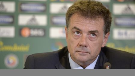 FRF l-a reconfirmat în funcție: "Vassaras rămâne președintele CCA, trebuie să avem răbdare cu el"