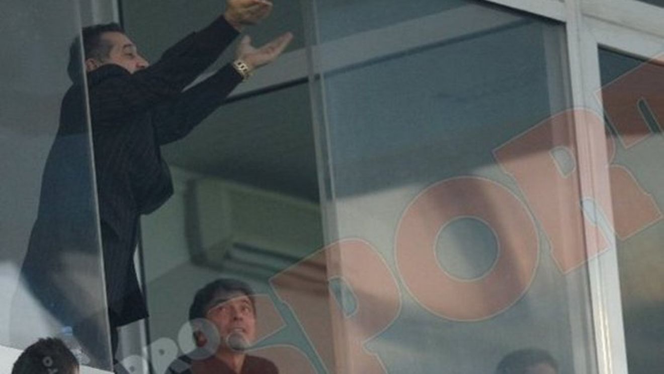 Gigi lovește din nou!** Vezi ce au fost nevoiți să suporte fanii înainte de meciul cu Vaslui!