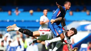 Coșmarul carierei pentru Andrei Coubiș în Chelsea – AC Milan. Și-a dat autogol și a luat cartonaș roșu în primele 18 minute