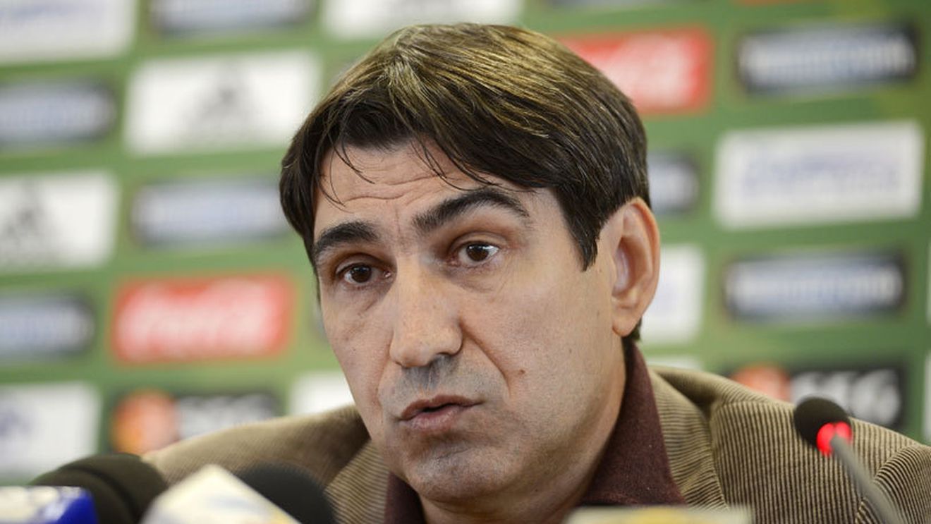 Pițurcă a prefațat amicalul cu Slovacia: "Seamănă la stil cu Ungaria! Dacă vom ajunge la baraj, sper să fim capi de serie"