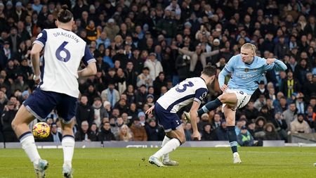 Englezii îl desființează pe Erling Haaland, după ce n-a mișcat în fața lui Radu Drăgușin. Statisticile horror pe care le-a avut atacantul lui Guardiola