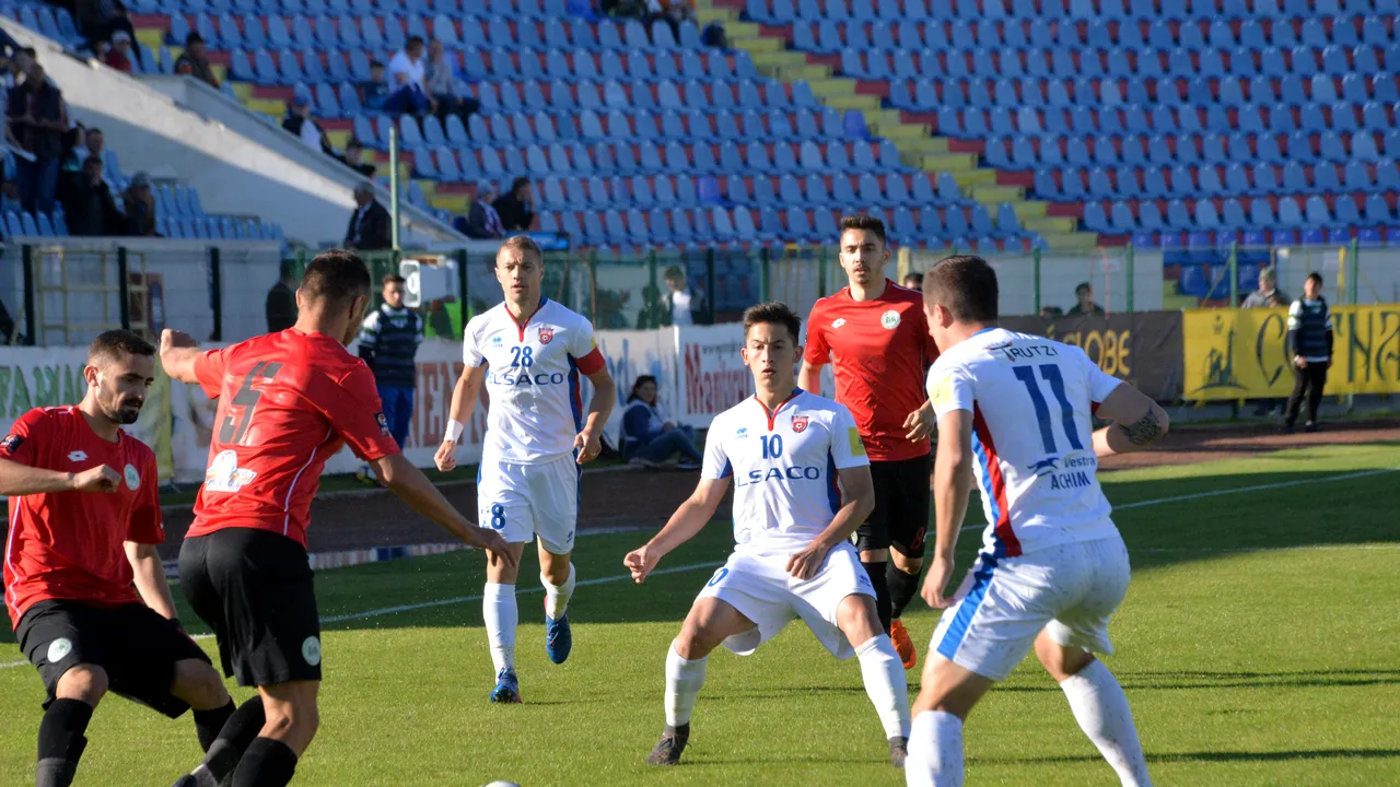 FC Botoșani - Concordia Chiajna 0-1. Ilfovenii au jucat în inferioritate din minutul 15, dar s-au impus grație golului marcat de Batin. Suporterii moldoveni i-au cerut demisia lui Enache după eșecul surprinzător