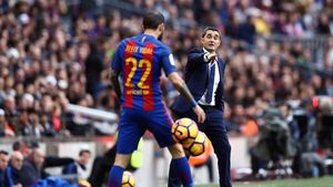 Barcelona "sparge banca" după 1-5 în dubla manșă cu Real! Catalanii, la un pas de două transferuri de cinci stele: "Suntem aproape!" Anunțul directorului sportiv îi face pe fani să viseze
