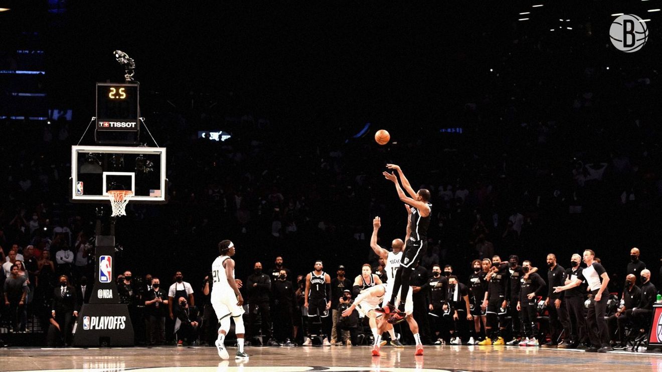 Brooklyn Nets, principala favorită la câștigarea titlului în NBA, a fost eliminată din play-off! Chiar și cu un joc uriaș al lui Kevin Durant, care a stabilit un record într-un eșec dureros