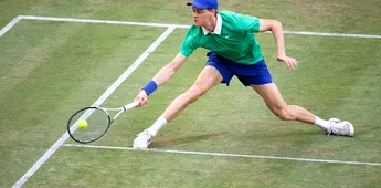 Jannik Sinner, eliminare surpriză în turul doi la Halle. Bublik, revenire uluitoare în fața liderului mondial
