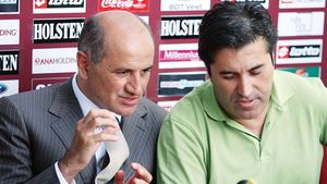 "Luni anunț dacă mai rămân la Rapid!"