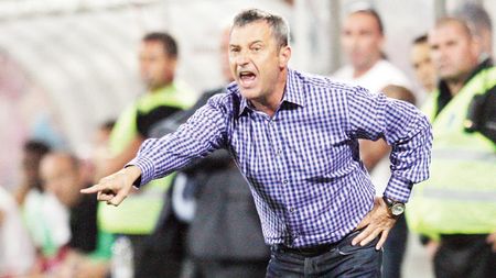 Mircea Rednic: "Singura mea condiție pentru a veni la CFR Cluj a fost să semnăm un contract pe un an"