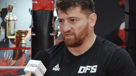 Cătălin Moroșanu a ajuns la gala cu numărul 18 în Dynamite Fighting Show! „Am învățat de la o ediție la alta! La Timișoara a fost un succes total. Mesele VIP s-au vândut cu două săptămâni înainte" | VIDEO EXCLUSIV