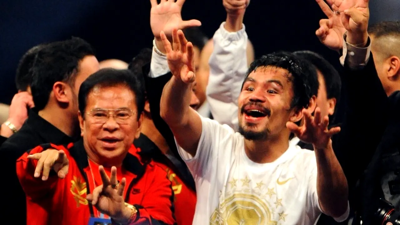 Pacquiao a măturat pe jos cu Margarito și a devenit noul campion mondial WBC!