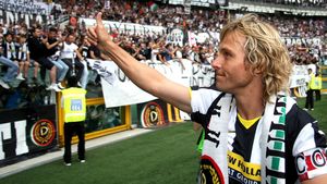 Nedved a ales să se retragă decât să joace la Al-Ahli!
