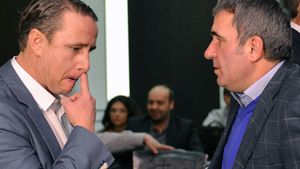 Reghecampf nu s-a împăcat cu ideea că a pierdut titlul: "Am ieșit mai bine din cele patru meciuri cu Viitorul!"