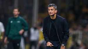 Răzvan Lucescu a intrat în istoria lui PAOK Salonic. Grecii sunt înnebuniți să-i prelungească contractul