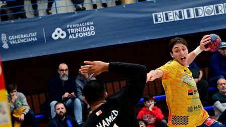 România antrenată de Xavi Pascual s-a chinuit cu Bahrain! Bilanț de două victorii pentru tricolori la turneul din Benidorm