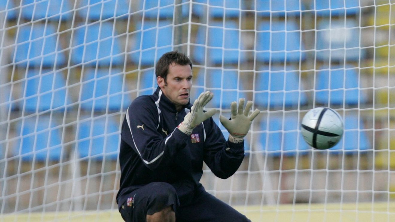 Cech, terorizat de noul balon "Europass"