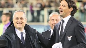 Lazio, păcălită: italienii au "donat" două milioane de euro crezând că plătesc transferul lui De Vrij. Unde au ajuns banii