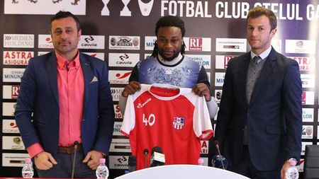 Yulu-Matondo a fost legitimat de Oțelul. Atacantul a primit "cartea verde" din Egipt după ce gălățenii au cerut sprijinul ambasadei 