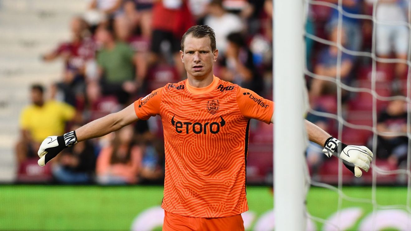 Giedrius Arlauskis nu va mai juca fotbal în acest an! CFR Cluj l-a blocat pe portarul lituanian