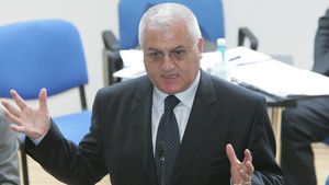 Dragomir îi ridică în slăvi pe clujeni: "Au înnebunit românii!"