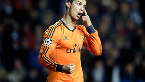 Încă un record pentru Ronaldo: este primul jucător care marchează 9 goluri în grupele Ligii