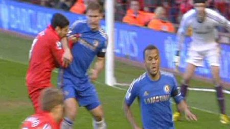 Suarez și Ivanovic, la prima întâlnire după mușcătura de 10 etape suspendare! FOTO - Cum au reacționat când s-au revăzut pe teren