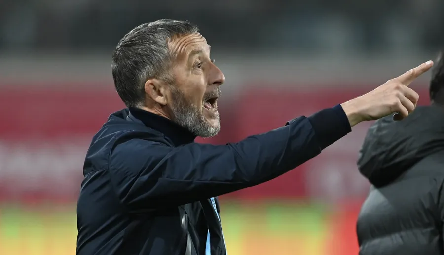 A spus că a refuzat oferta de la FCSB, dar fotbalistul român e pus la punct într-un mod brutal chiar de Meme Stoica. „Nimeni nu i-a făcut vreodată vreo propunere. Bazaconii extraordinare"