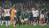 Anglia e gata să arunce în aer Cupa Mondială: va cere FIFA să anuleze cartonașul roșu pentru Quansah pe modelul Balogun!
