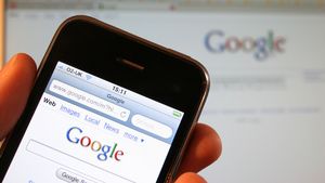 Află tot ce știe Google despre tine