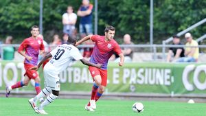 Primul mare pariu câștigat de Reghe!** Steaua și-a regăsit fiul rătăcitor! Polivalent, îi poate ține pe bancă pe Bourceanu sau Pintilii: cum le-a dat clasă colegilor