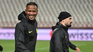 Cele 6 cuvinte pe care Valentin Crețu le-a postat la o poză cu Ngezana după scandalul care a zguduit FCSB la Belgrad