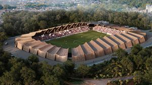 Japonezii sunt din altă galaxie. Apare primul stadion complet din cherestea la Fukushima, oraşul devastat de cutremur şi de accidentul nuclear