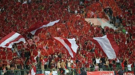 "Fanii din Peluza Sud au fost dizgrațioși"!** Meme, încântat de ultrașii lui ȚSKA! PARIUL pus de steliști în vestiar