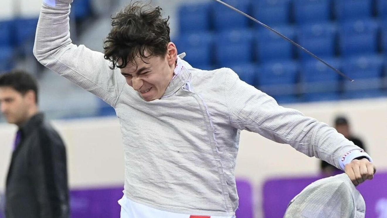 Ce performanță! Vlad Covaliu a luat argintul la Campionatele Mondiale de Scrimă de juniori