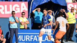 Mihai Teja e disperat şi cere transferuri: "E greu altfel"