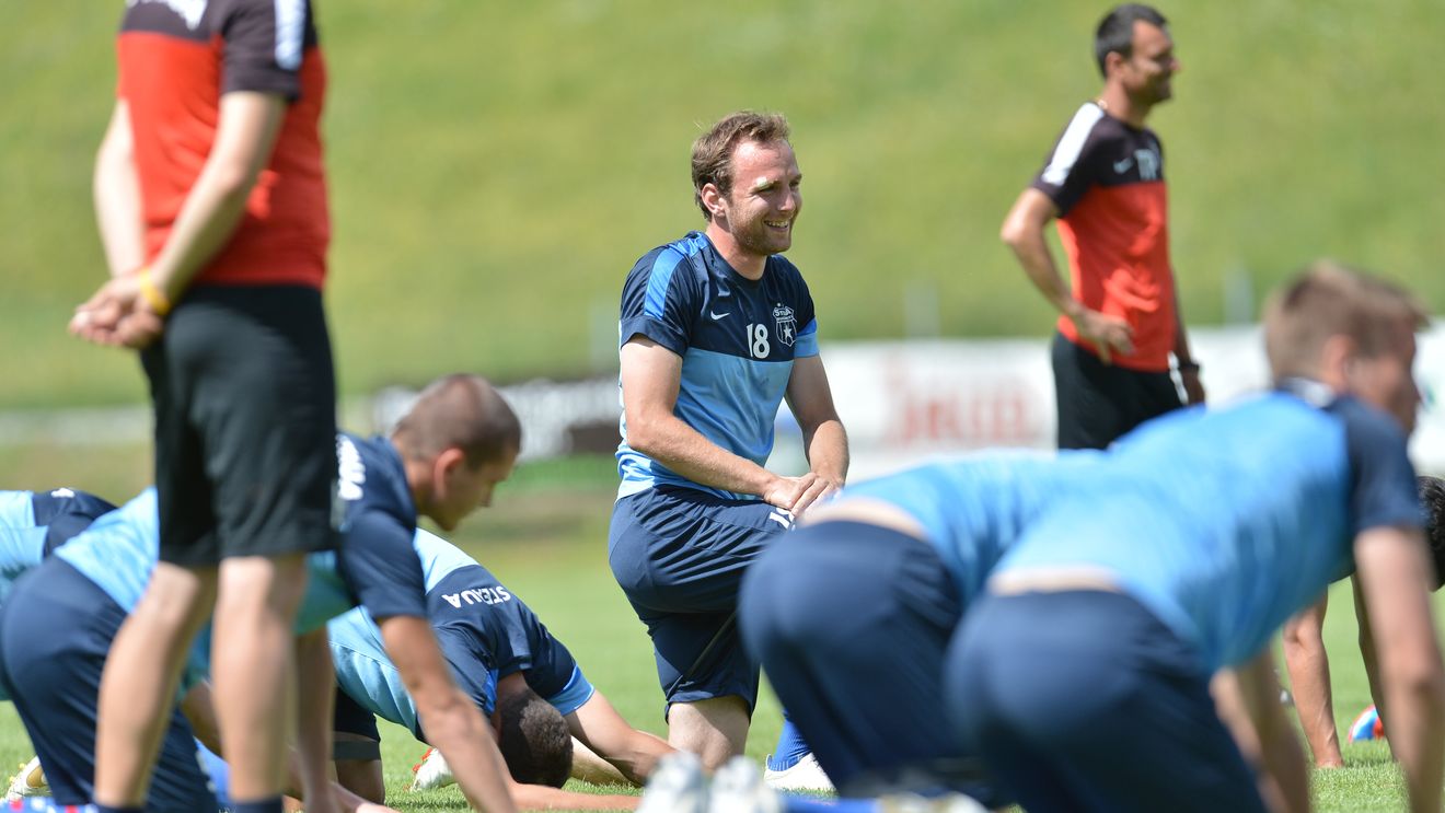 Nimeni nu crede că EL ar fi putut să-și facă de cap în club!** Stelistul care doar a ASISTAT cum Nikolic și Matei s-au făcut PRAF: "Nici suc nu-l pot convinge să bea!"