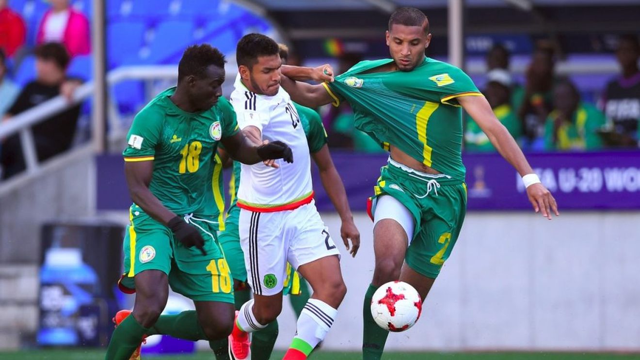 Un fotbalist trecut pe la PSG și Lyon dă probe la Dinamo! Ajunge în cantonamentul ”câinilor” din Marbella