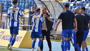 Poli Iași s-a despărțit de primii jucători, printre care și de golgheterul Camara. Cine conduce antrenamentele în următoarele două săptămâni și țintele din Liga 1 pentru campania de achiziții