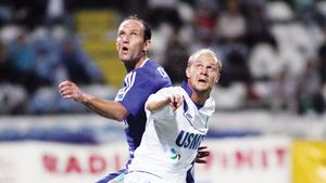 Fanii Științei, nemulțumiți de Stoica:** "Dorele, du-te la Steaua!"