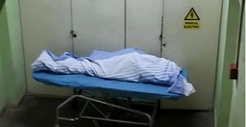 FOTO | Pacienți morți, abandonați pe holurile Spitalului Universitar