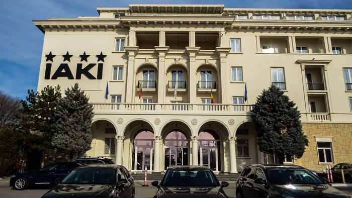 Cât cere Gică Hagi pentru 3 zile de cazare, de Paște, la hotelul Iaki! Are prețuri de „Rege” și o ofertă bogată