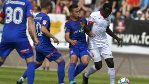 Primul fotbalist care a plecat de la CSA Steaua și și-a găsit o echipă din Superliga! Iustin Răducan, fiul lui Narcis Răducan, a semnat cu un club care are aspirații la play-off