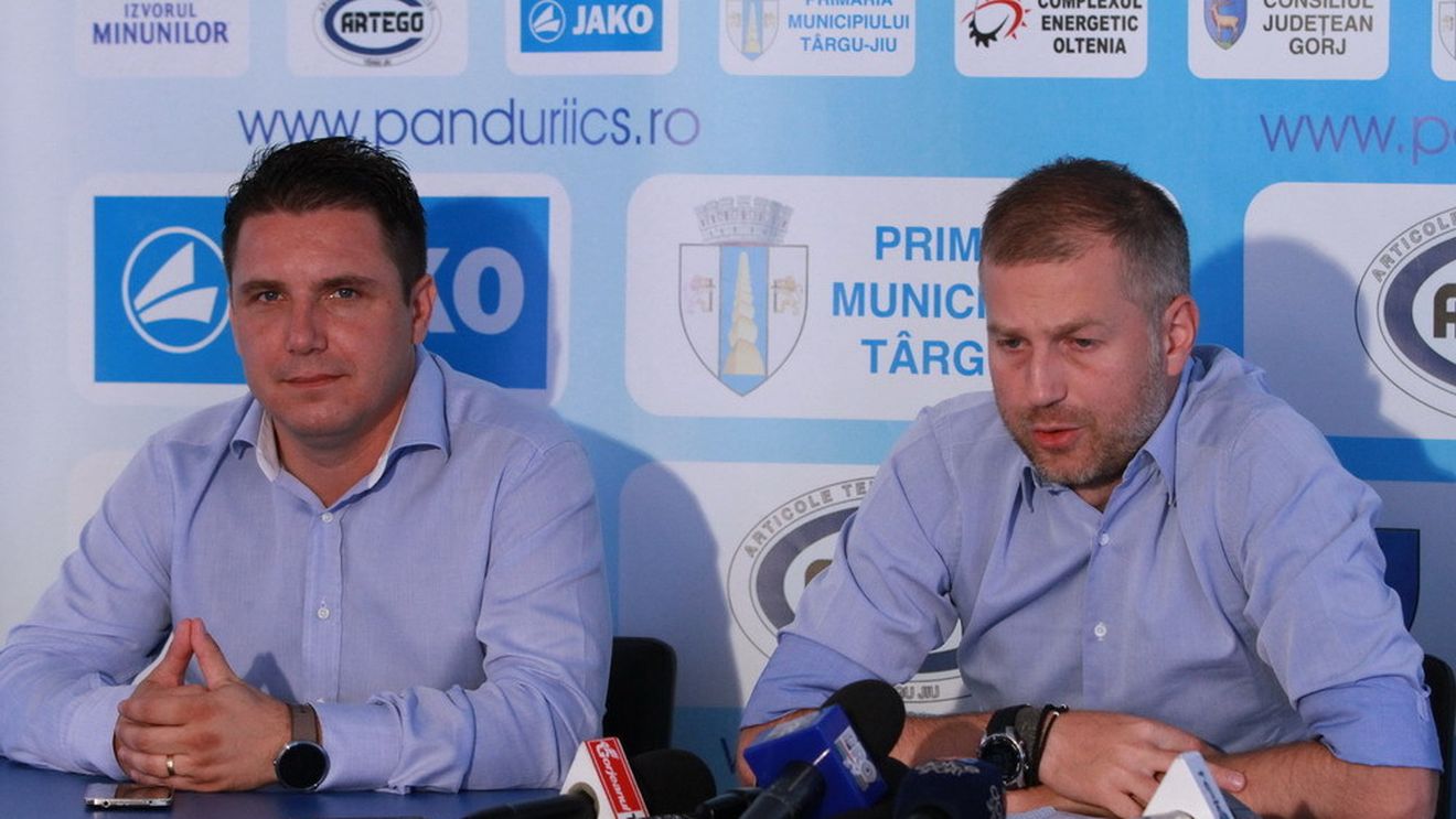 Dezvăluiri șocante despre Edi Iordănescu și Narcis Răducan! ProSport a aflat sumele colosale câștigate la Pandurii Tg. Jiu de actualul selecționer al României și de fostul președinte al oltenilor! Vezi tabelele cu plățile primite de cei doi | FOTO EXCLUSIV