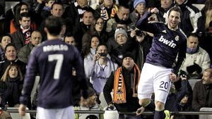 Măcel pe Mestalla! Real Madrid a spulberat-o pe Valencia, scor 5-0! Video Golurile lui Ronaldo, Di Maria și Higuain