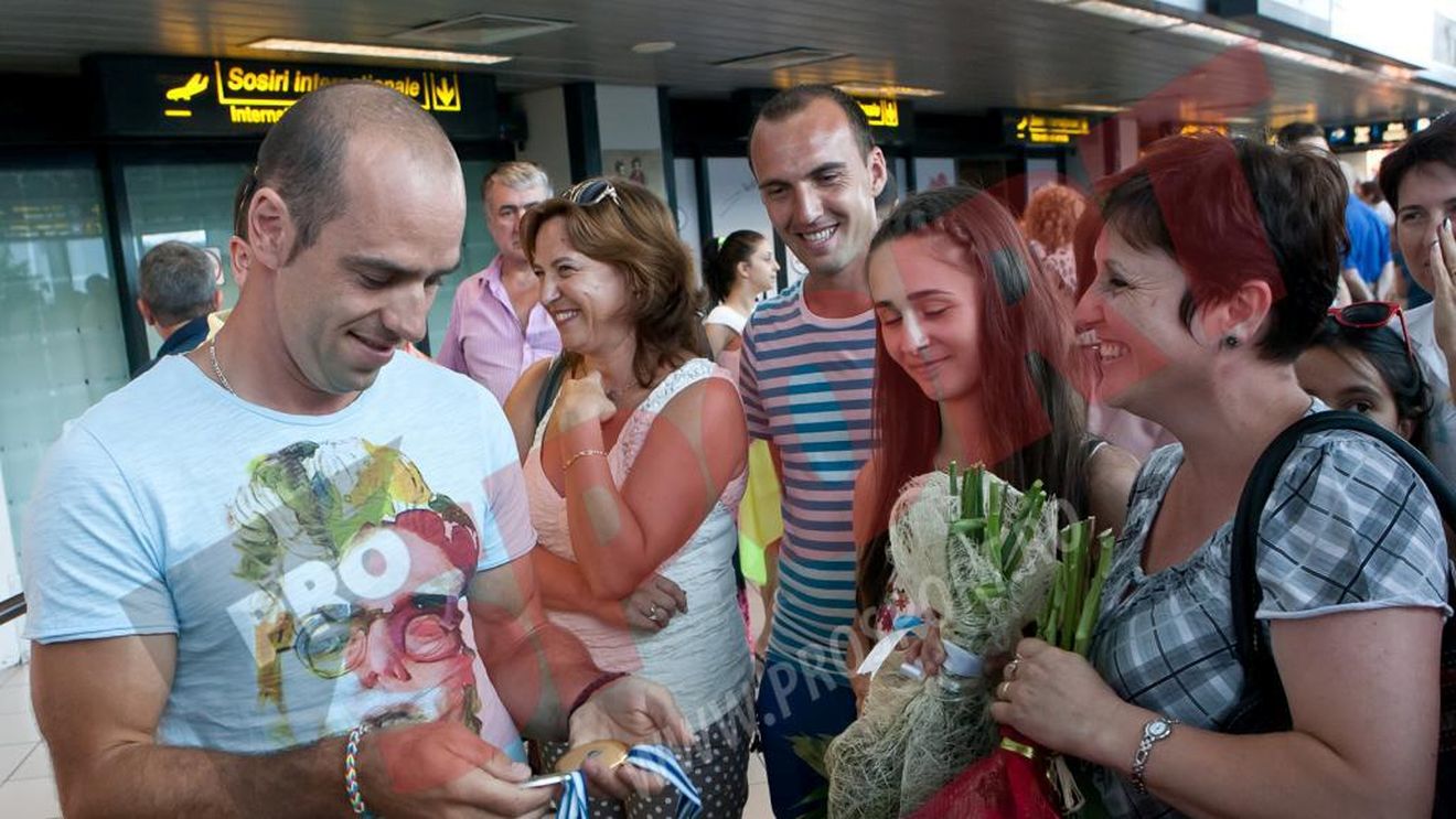 Campionii mondiali la canoe cer condiții decente de pregătire. Dumitrescu: "Antrenamente, medicație, refacere individualizată" Mihalachi: "Să se schimbe tot, mai puțin antrenorul"