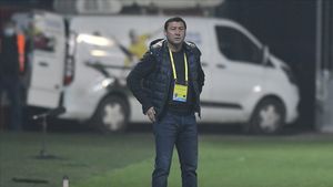 Viorel Moldovan, despre oferta lui Nantes pentru Dan Petrescu. „Interesant! Jocul lor s-a schimbat în ultimii ani!”