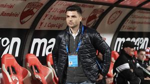 Adevăratul rol al lui Geambazi la FCSB, dezvăluit de Bratu: "Asta face aproape 24 de ore din 24". Motivul pentru care "Bratone" i-a felicitat public pe marii rivali