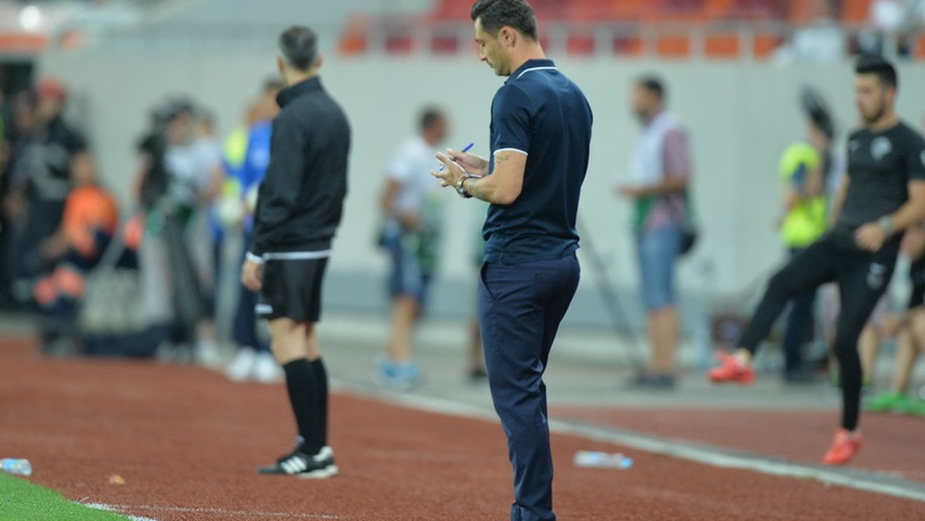 Rădoi pariază pe experiență până ajunge în grupele Ligii. Formația din meciul cu Trencin, mult mai matură decât cea aliniată în Supercupa cu ASA