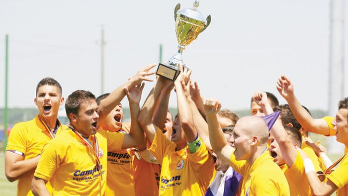 Nimeni nu se gândea la asta!** Cariera acestor CAMPIONI a luat o turnură dramatică: mulți s-au lăsat de fotbal!